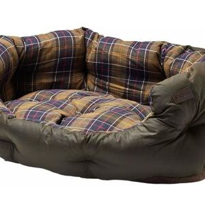 NWT Barbour Dog Bed